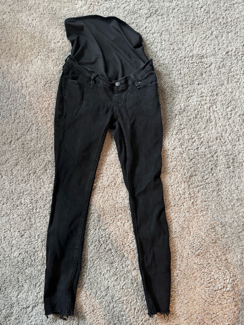 Abercrombie & Fitch Black maternity Skinny Jeans